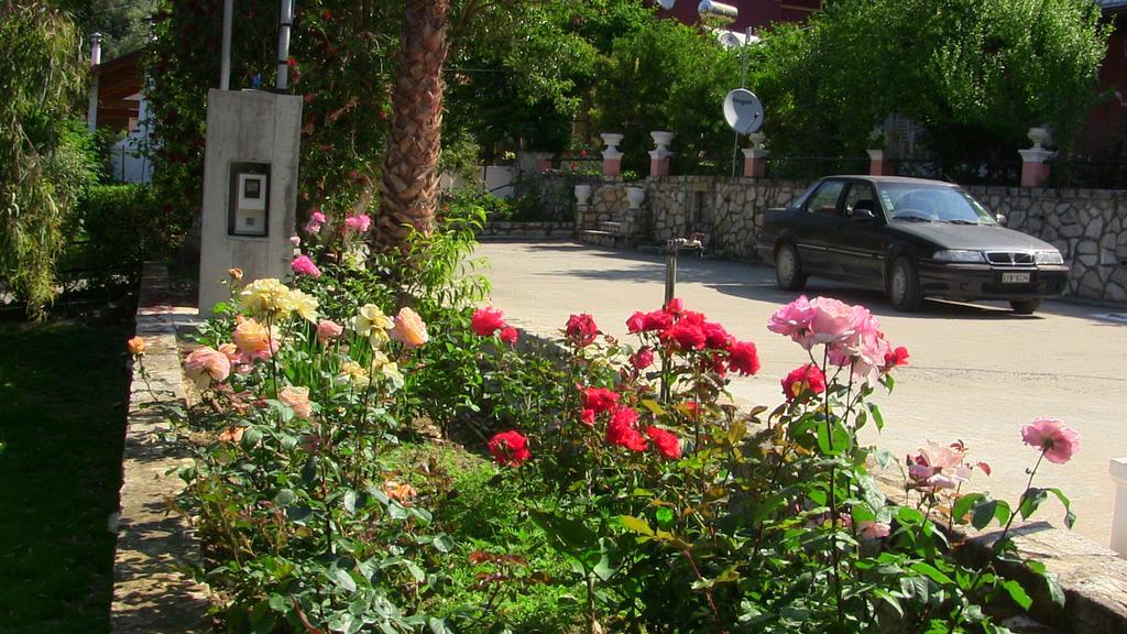 Villa Danai Agios Georgios Pagon Exterior foto